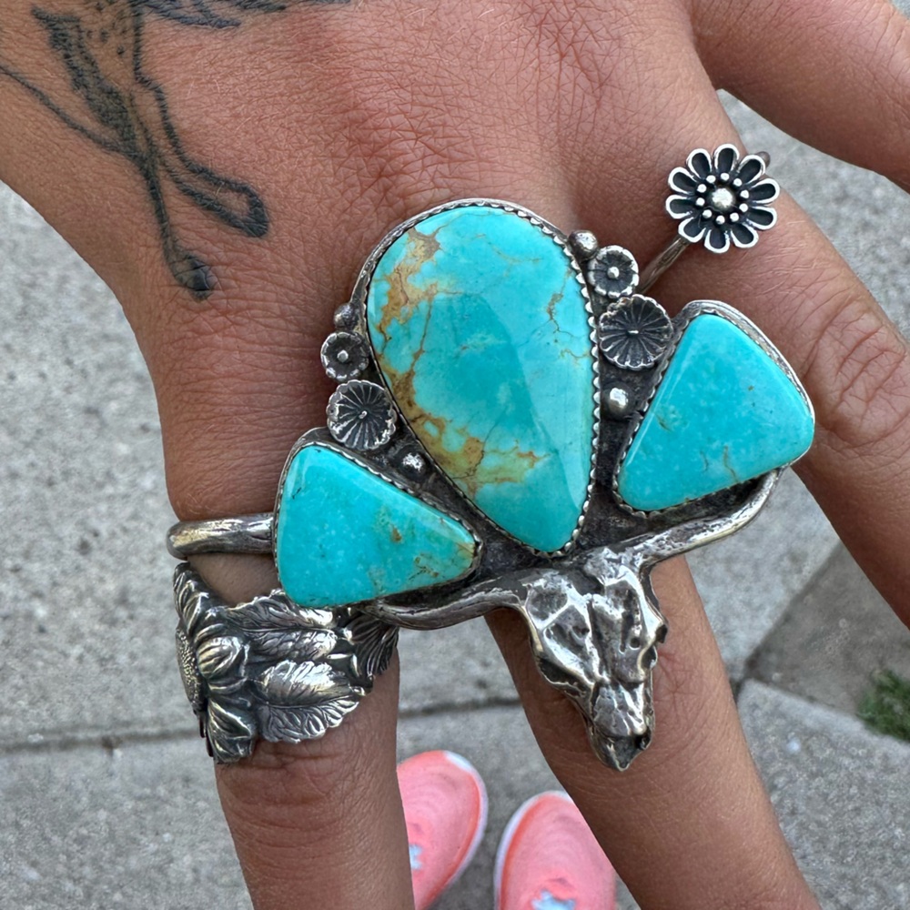 Authentic turquoise bull skull ring